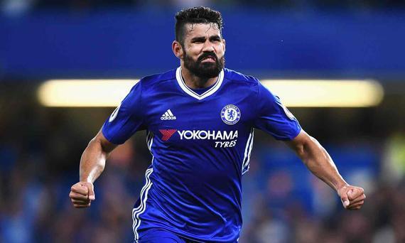 球王貝利葬禮發生荒謬事！FIFA主席因凡蒂諾無下限靈柩前自拍引巨大爭議和批評.